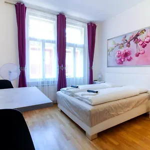 Bouquet Apartamento Praga